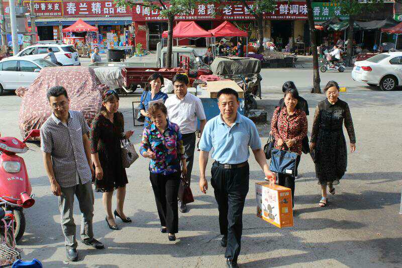 流动人口动态服务信息_启明街道开展关爱流动人口活动(3)